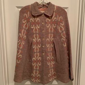 Gorgeous Anthropologie Cape